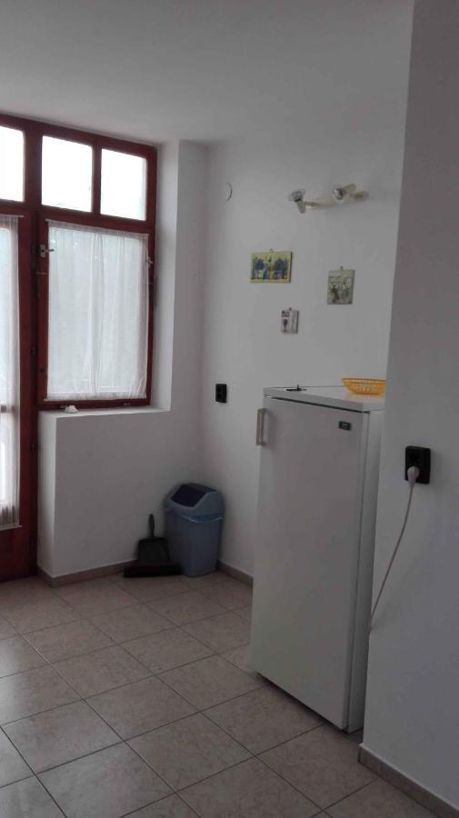 Apartment Balatonlelle 6 Esterno foto
